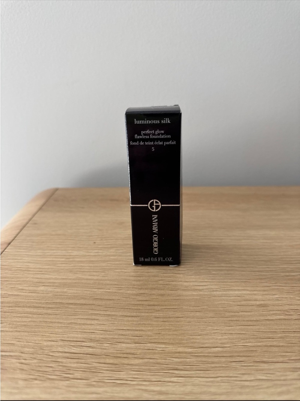 Giorgio Armani Luminous Silk Foundation Shade 5